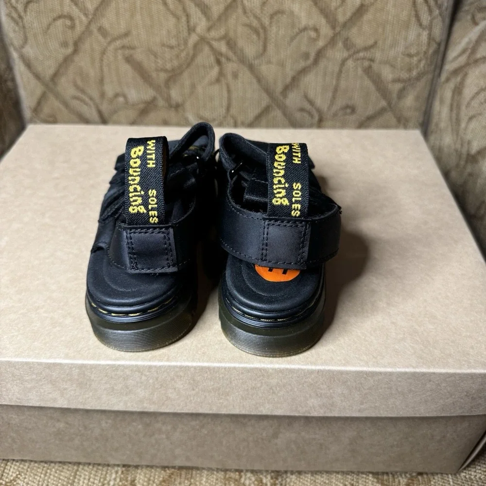 Dr Martens  Kids Callan J Black‎ Leather Sandals sizes US 11 Kids AirWair